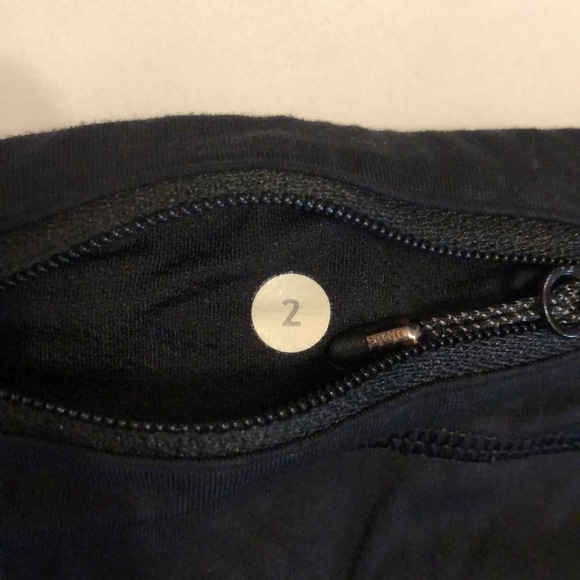 Lululemon Cropped Leggings - Picture 3 of 5